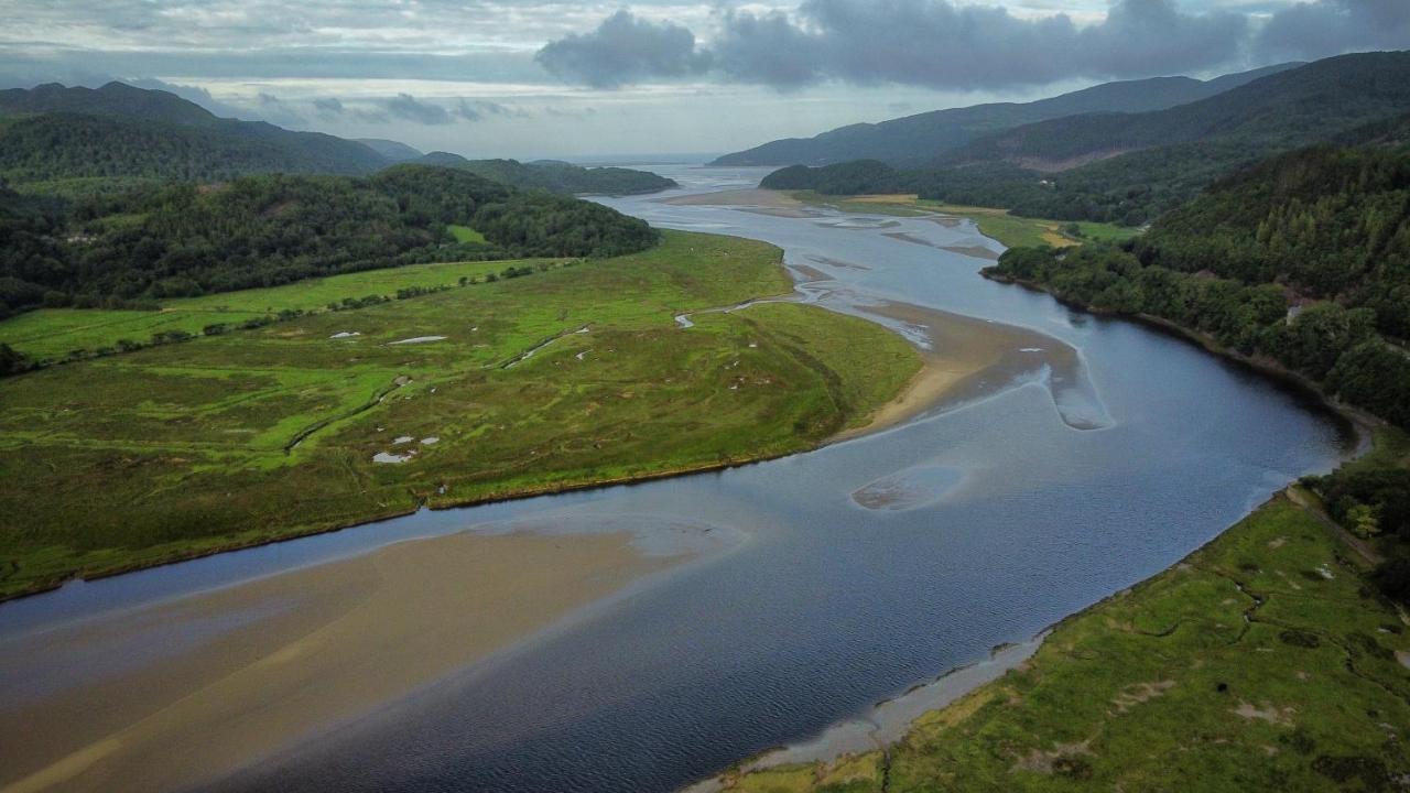 Villa Snowdonia Mawddach Escape à Dolgellau Extérieur photo