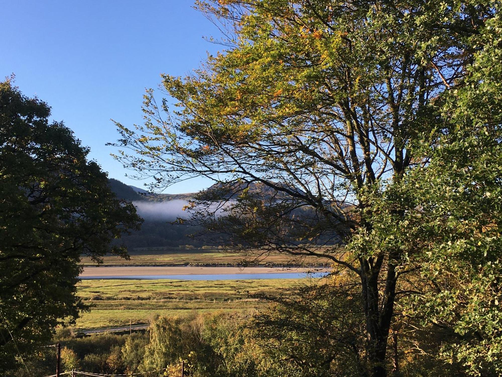 Villa Snowdonia Mawddach Escape à Dolgellau Extérieur photo