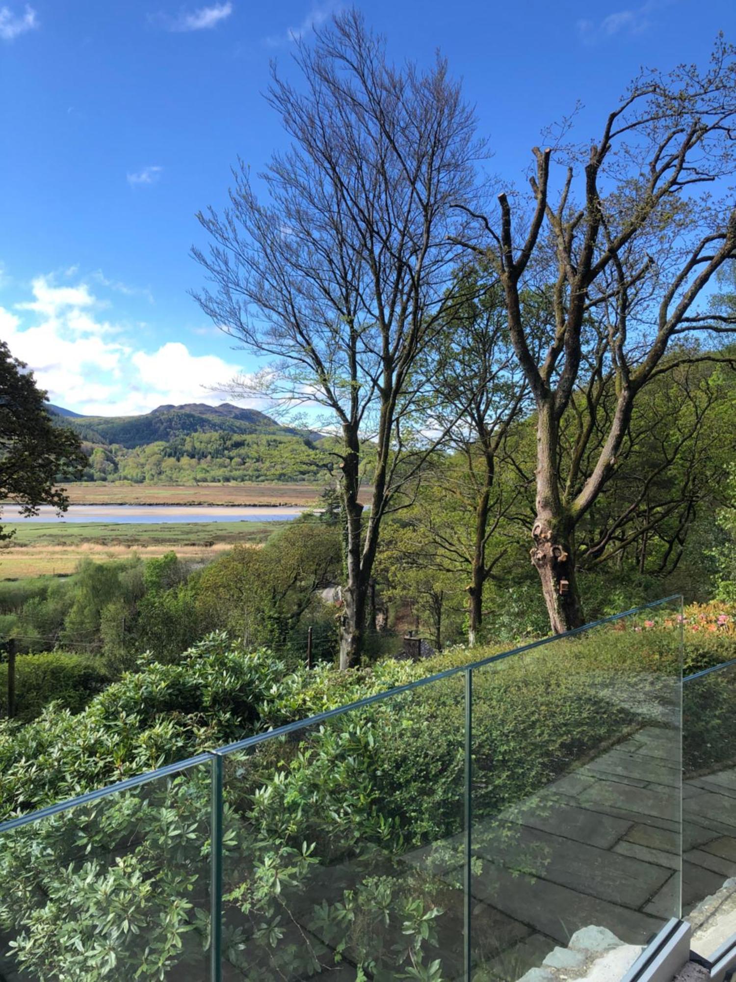 Villa Snowdonia Mawddach Escape à Dolgellau Extérieur photo