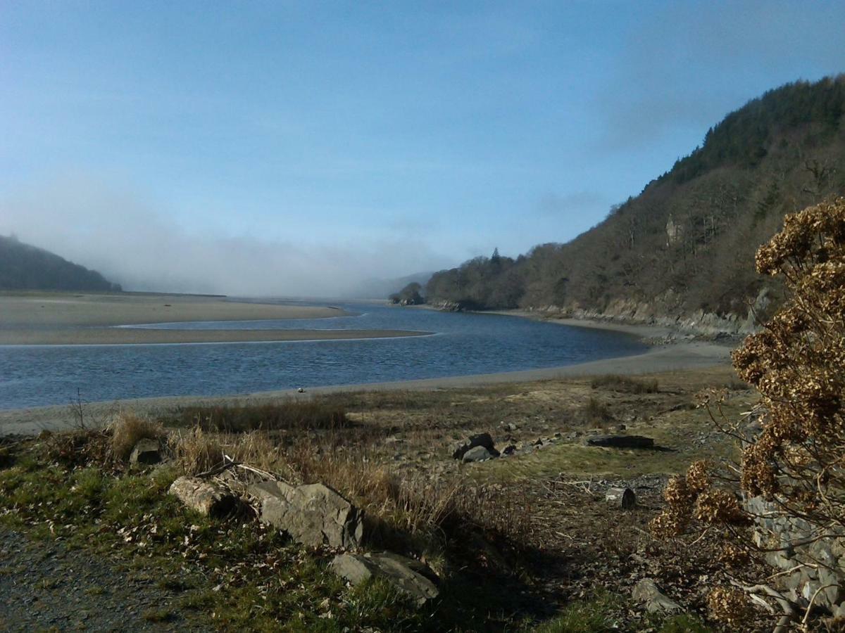 Villa Snowdonia Mawddach Escape à Dolgellau Extérieur photo